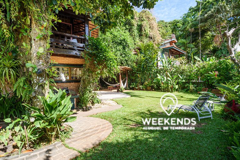 Charming House - Heated Jacuzzi at Camburi Beach