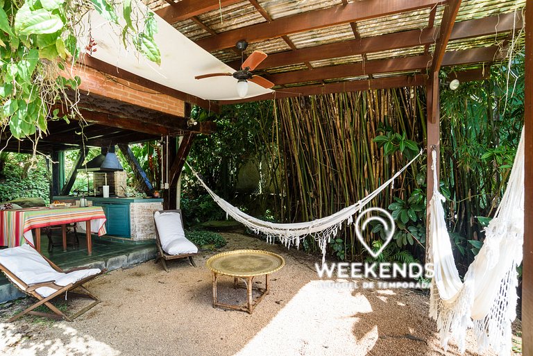 Charming House - Heated Jacuzzi at Camburi Beach