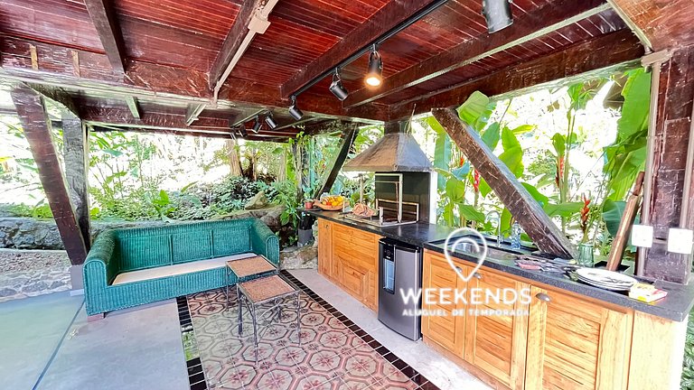 Charming House - Heated Jacuzzi at Camburi Beach