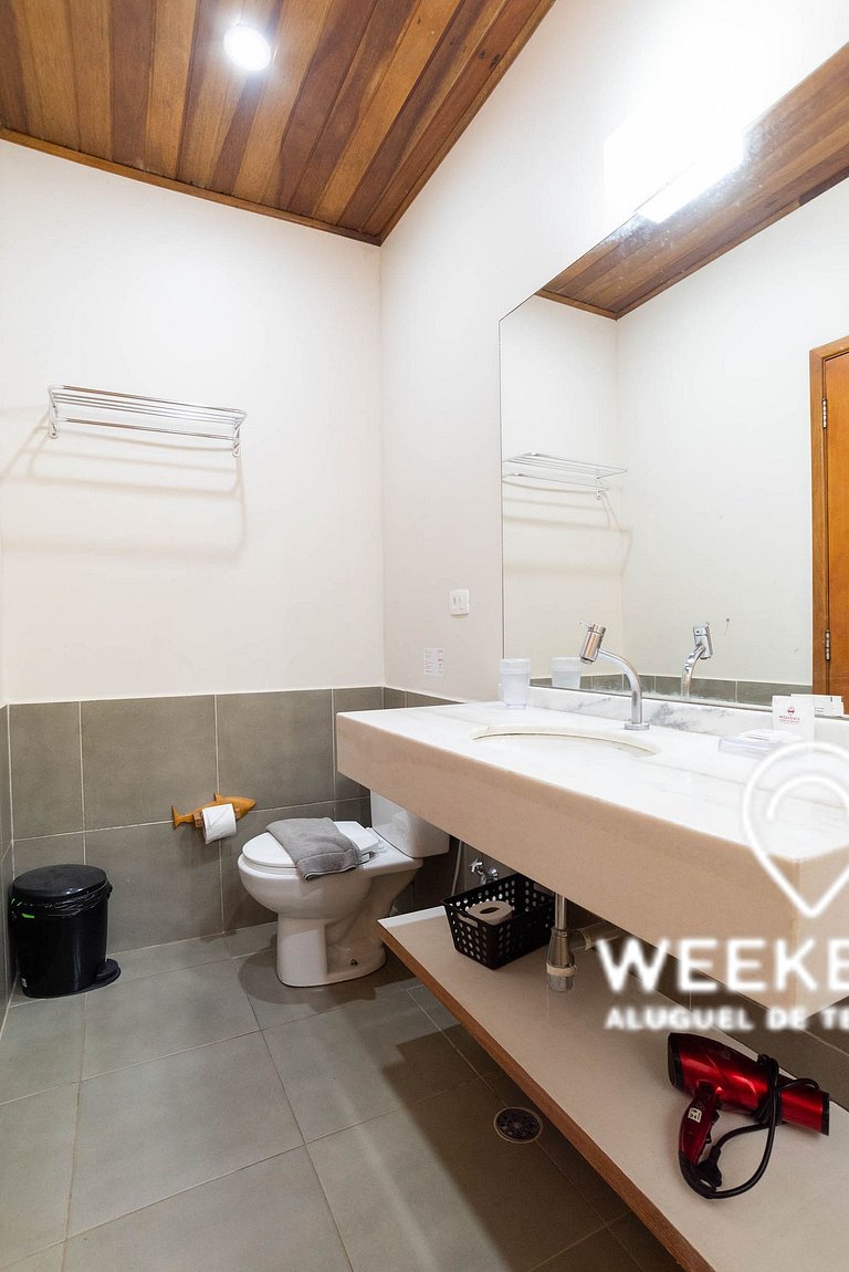 Casa Tubarão piscina climatizada Playa de Camburi