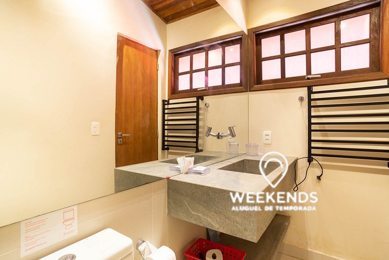 Shark House - heated pool - Camburi Beach