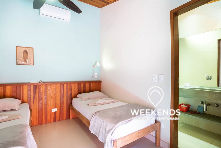 Shark House - heated pool - Camburi Beach