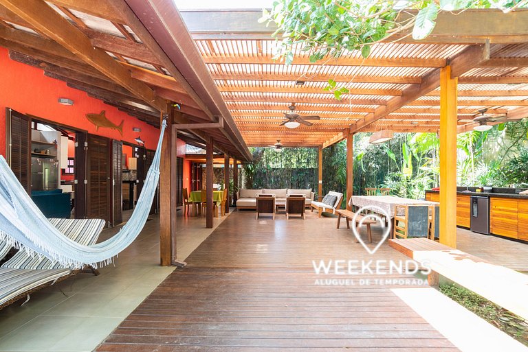 Shark House - heated pool - Camburi Beach