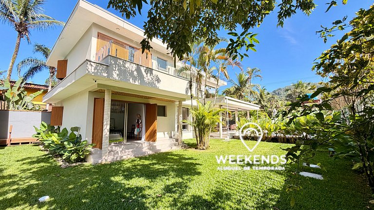 Casa Azaleia - a 300 metros da praia de Camburi